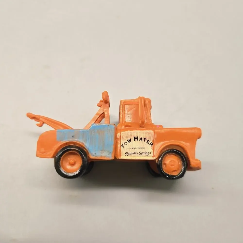 Disney Pixar Cars Tow Mater Lot Of 3 Race Team/Radiator Springs